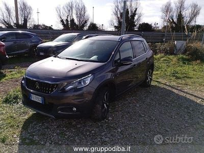 Usata Peugeot 2008 Allure 120 CV (88 kW) 2016 Grigio SUV