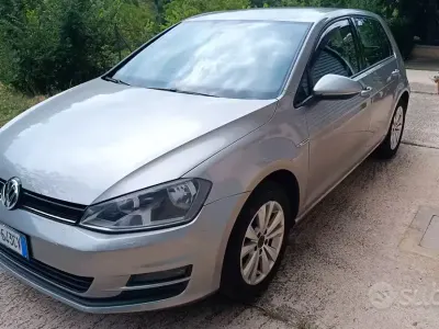 Usata VW Golf VII 110 CV (80 kW) 2014 Grigio Berlina