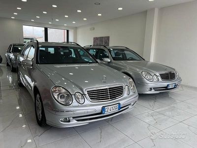 Usata Mercedes E320 Avantgarde 224 CV (164 kW) 2007 Grigio Station wagon