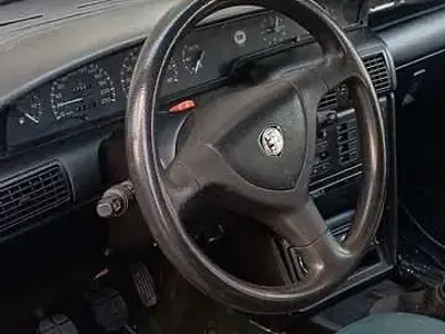Usata Lancia Delta 75 CV (55 kW) 1994 Grigio Utilitaria