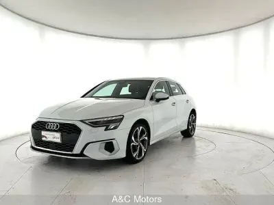 Usata Audi A3 Advanced 116 CV (85 kW) 2023 Bianco Berlina