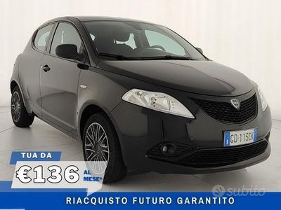 usata Lancia Ypsilon 1.2 69 CV GPL Ecochic Silver - OK PER NEOPATENTATI