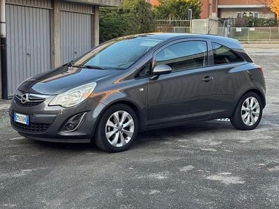 Usata Opel Corsa 2012 Grigio Utilitaria