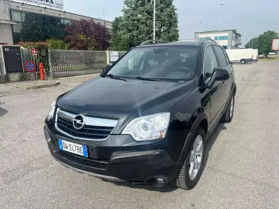 Usata Opel Antara Cosmo 150 CV (110 kW) 2009 Nero SUV