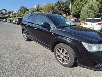 Usata Fiat Freemont Lounge 170 CV (125 kW) 2014 Nero SUV