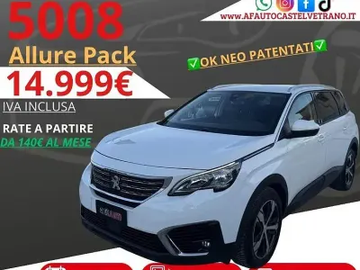 Usata Peugeot 5008 Allure 131 CV (96 kW) 2019 Bianco SUV