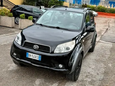 Usata Daihatsu Terios 86 CV (63 kW) 2008 Nero SUV