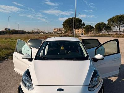 Usata Ford Fiesta Titanium 2017 Bianco Berlina