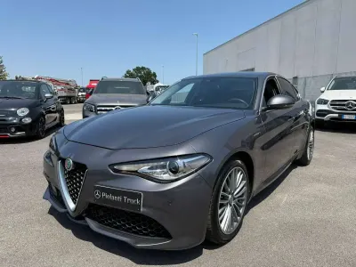 Usata Alfa Romeo Giulia Veloce 211 CV (155 kW) 2017 Other Berlina