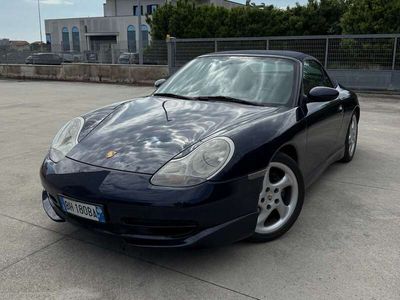 Porsche 911 Carrera