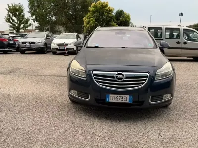 Usata Opel Insignia 131 CV (96 kW) 2010 Bluazzurro Station wagon