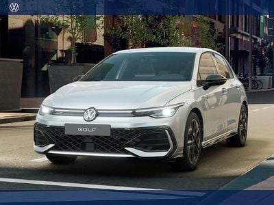 Nuova VW Golf VIII R-line Plus 150 CV (110 kW) 2026 Dolomite silver metallizzato Berlina