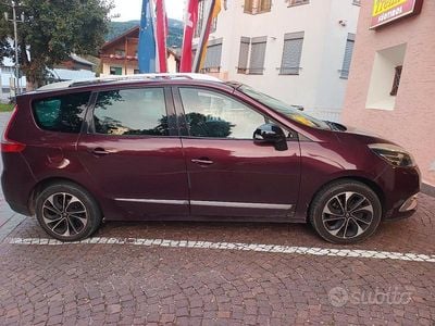 Usata Renault Grand Scénic IV 120 CV (88 kW) 2016 Marrone Monovolume
