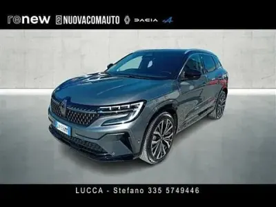 Usata Renault Austral Iconic 200 CV (147 kW) 2024 Grigio scuro SUV