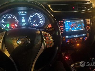 Usata Nissan Qashqai 2017 Nero SUV