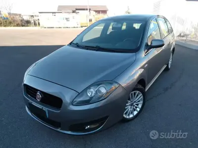 Occasion Fiat Croma Emotion 120 ch (88 kW) 2009 Gris Break