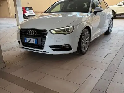 Usata Audi A3 Ambition 110 CV (80 kW) 2016 Bianco Berlina