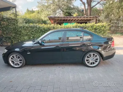 Usata BMW 320 177 CV (130 kW) 2007 Nero Berlina