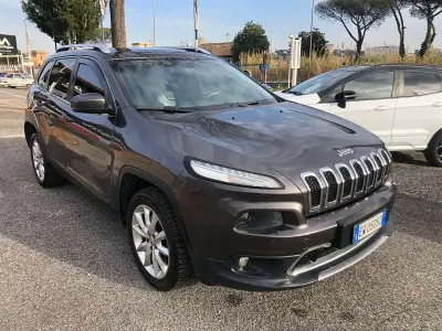 Usata Jeep Cherokee Limited 170 CV (125 kW) 2014 Grigio SUV