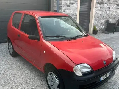 Occasion Fiat 600 Anniversary 54 ch (39 kW) 2005 Rouge Citadine