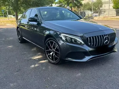 Gebraucht Mercedes C250 204 PS (150 kW) 2016 Grau Limousine