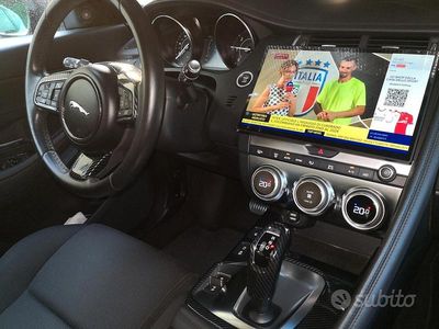 Usata Jaguar E-Pace 180 CV (132 kW) 2018 Nero SUV