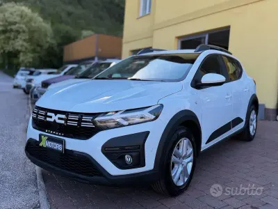 Usata Dacia Sandero Extreme 101 CV (74 kW) 2024 Bianco Berlina
