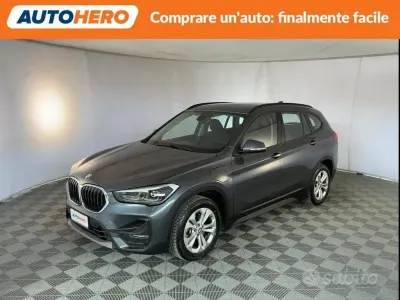 Käytetty BMW X1 Advantage 125 HP (91 kW) 2021 Harmaa Katumaasturi