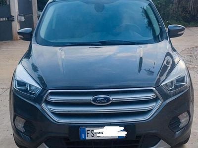 Gebraucht Ford Kuga Titanium 120 PS (88 kW) 2018 SUV