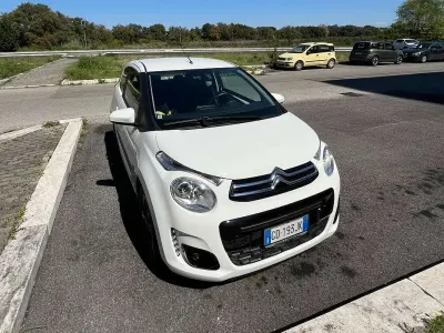 Usata Citroën C1 Live 72 CV (52 kW) 2021 Bianco Utilitaria