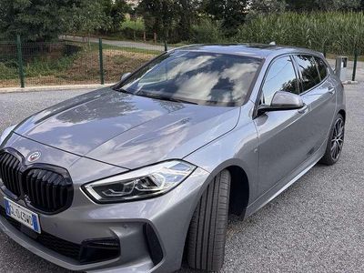 Usata BMW 118 M Sport 150 CV (110 kW) 2023 Grigio Utilitaria
