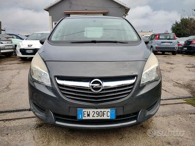 Usata Opel Meriva Cosmo 120 CV (88 kW) 2014 Grigio Monovolume