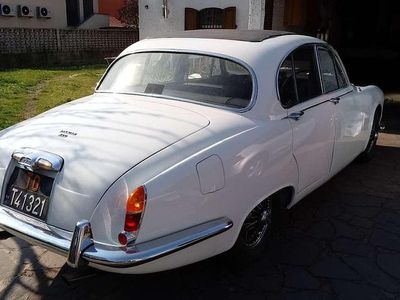 Usata Jaguar 420 245 CV (180 kW) 1967 Bianco Berlina