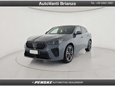 Begagnad BMW X2 M Sport 190 HK (139 kW) 2025 Grå SUV