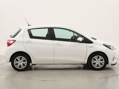 Usata Toyota Yaris Hybrid Business Edition 101 CV (74 kW) 2020 Utilitaria
