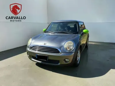 Begagnad Mini ONE 75 HK (55 kW) 2010 Grå Halvkombi