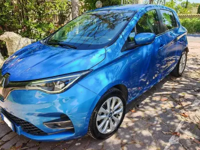 Usata Renault Zoe Zen 50 kW (69 CV) 2020 Utilitaria