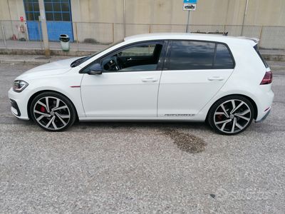Usata VW Golf VII GTI 230 CV (169 kW) 2019 Bianco Berlina