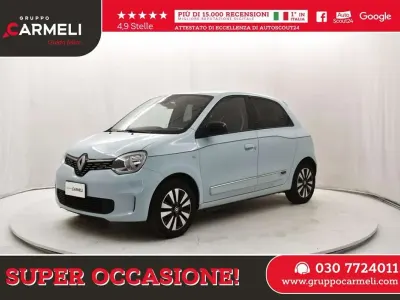 Usata Renault Twingo Techno 60 kW (82 CV) 2022 Blu Utilitaria