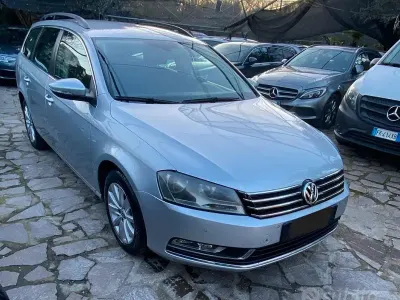 Usata VW Passat Highline 140 CV (102 kW) 2012 Grigio Berlina