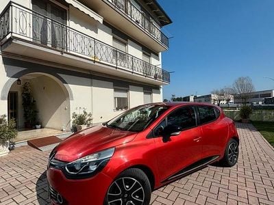 Usata Renault Clio IV 75 CV (55 kW) 2013 Rosso Berlina