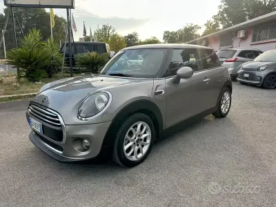 Usata Mini One D 95 CV (69 kW) 2020 Grigio Utilitaria