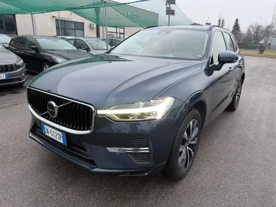 Usata Volvo XC60 Core 197 CV (144 kW) 2023 Blu SUV