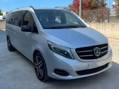 Usata Mercedes V250 Business 190 CV (139 kW) 2019 Argento Monovolume