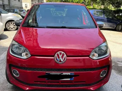 Usata VW up! 2014 Rosso Utilitaria