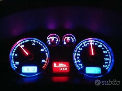 Usata VW Passat 150 CV (110 kW) 2001 Grigio Berlina