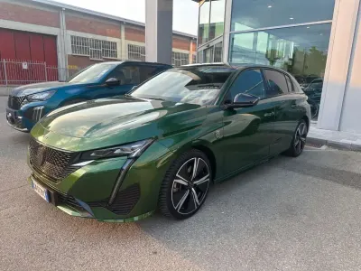 Usata Peugeot 308 GT 150 CV (110 kW) 2023 Verde Berlina