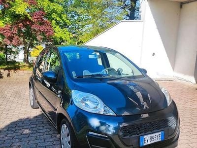 Occasion Peugeot 107 68 ch (50 kW) 2014 Gris Citadine
