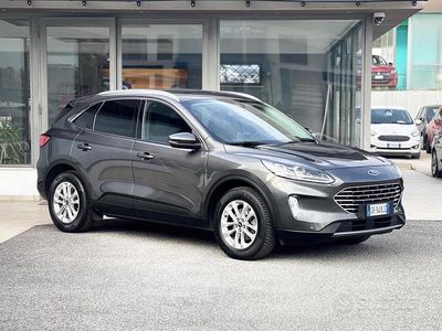 Usata Ford Kuga 120 CV (88 kW) 2023 Grigio SUV