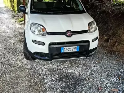 Usata Fiat Panda Cross Cross 85 CV (62 kW) 2021 Bianco Utilitaria
